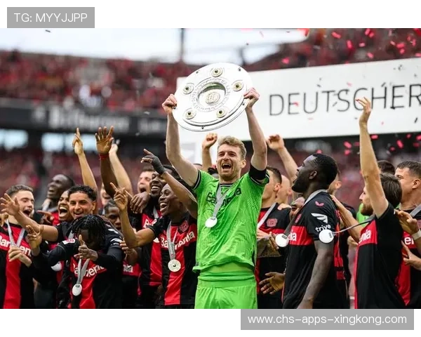 世界级后腰被爆欲离队，转会窗口争夺白热化